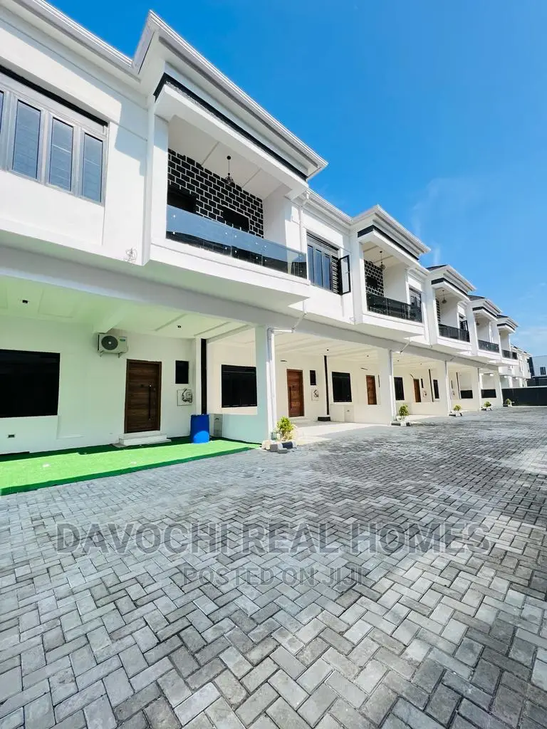4bdrm Duplex in Orchid Road, Lekki for rent