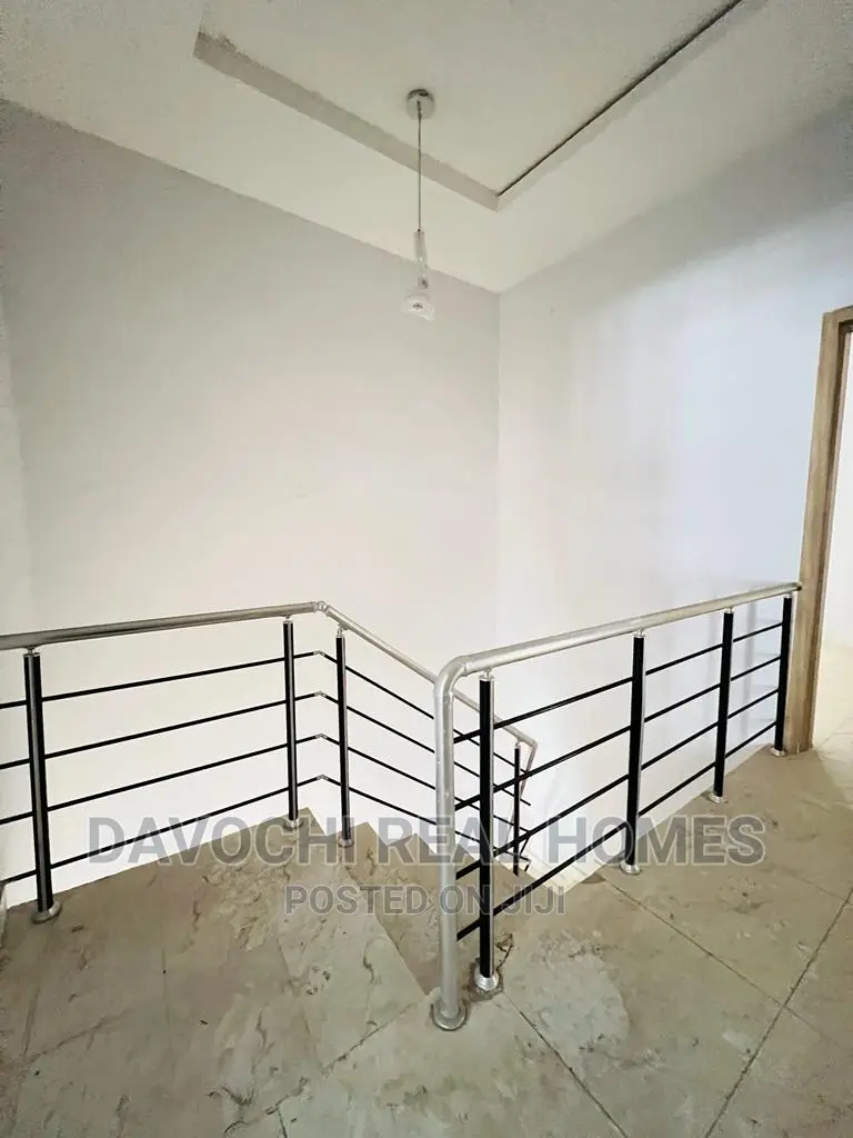 4bdrm Duplex in Orchid Road, Lekki for rent