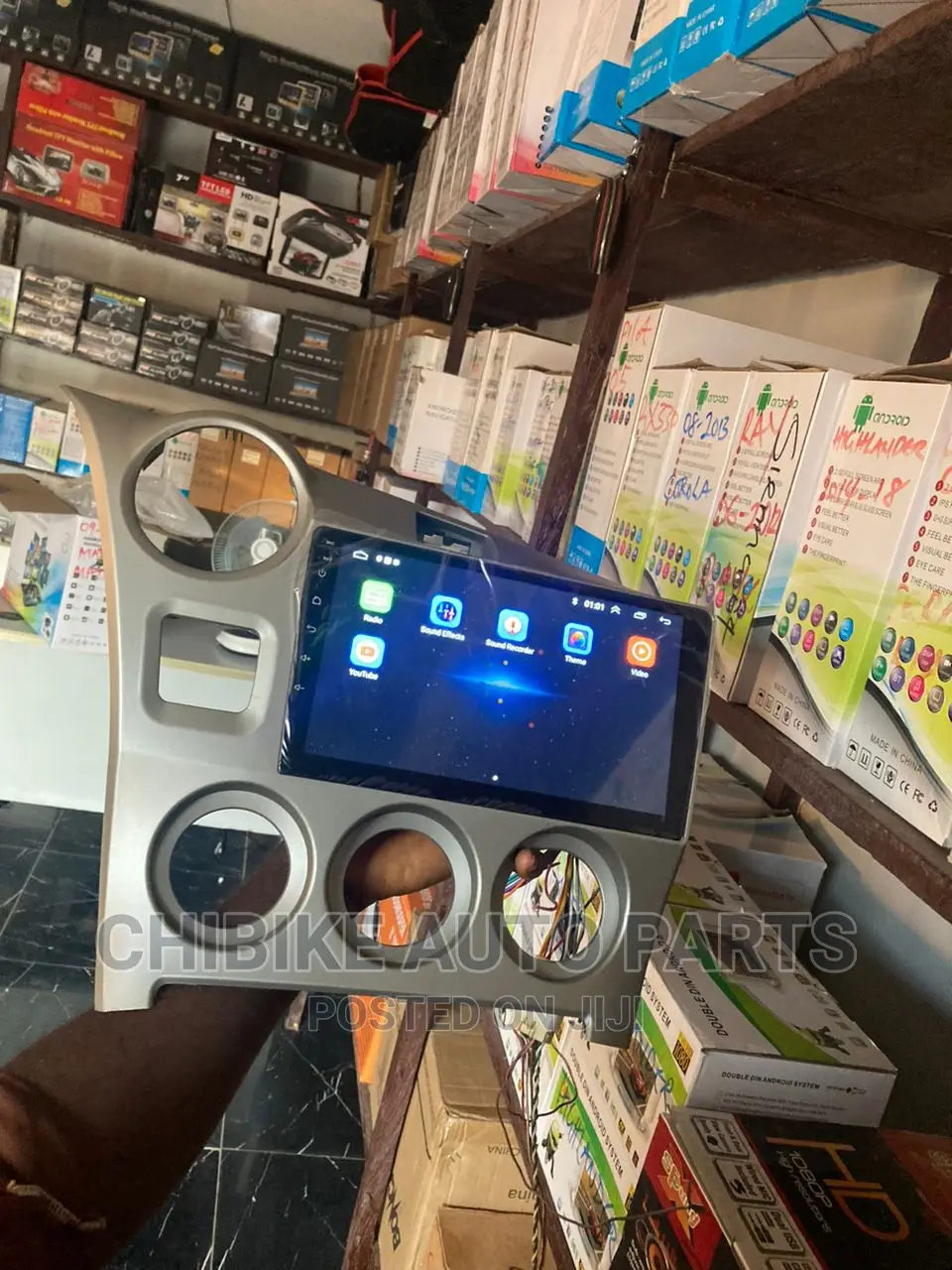 Toyota Matrix 209-2011 Android/Reverse Camera