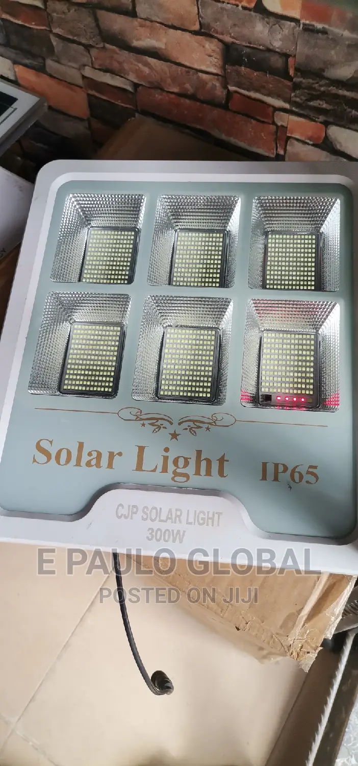 300 Wats Solar Light