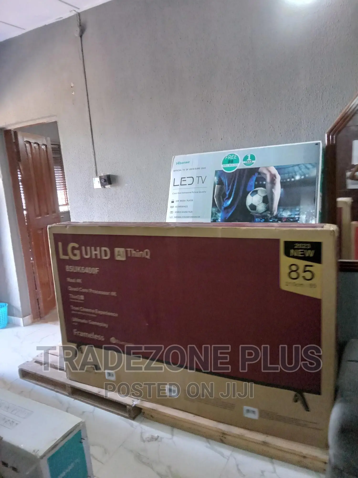 LG 85 Inch Smart Television-85uk6400f