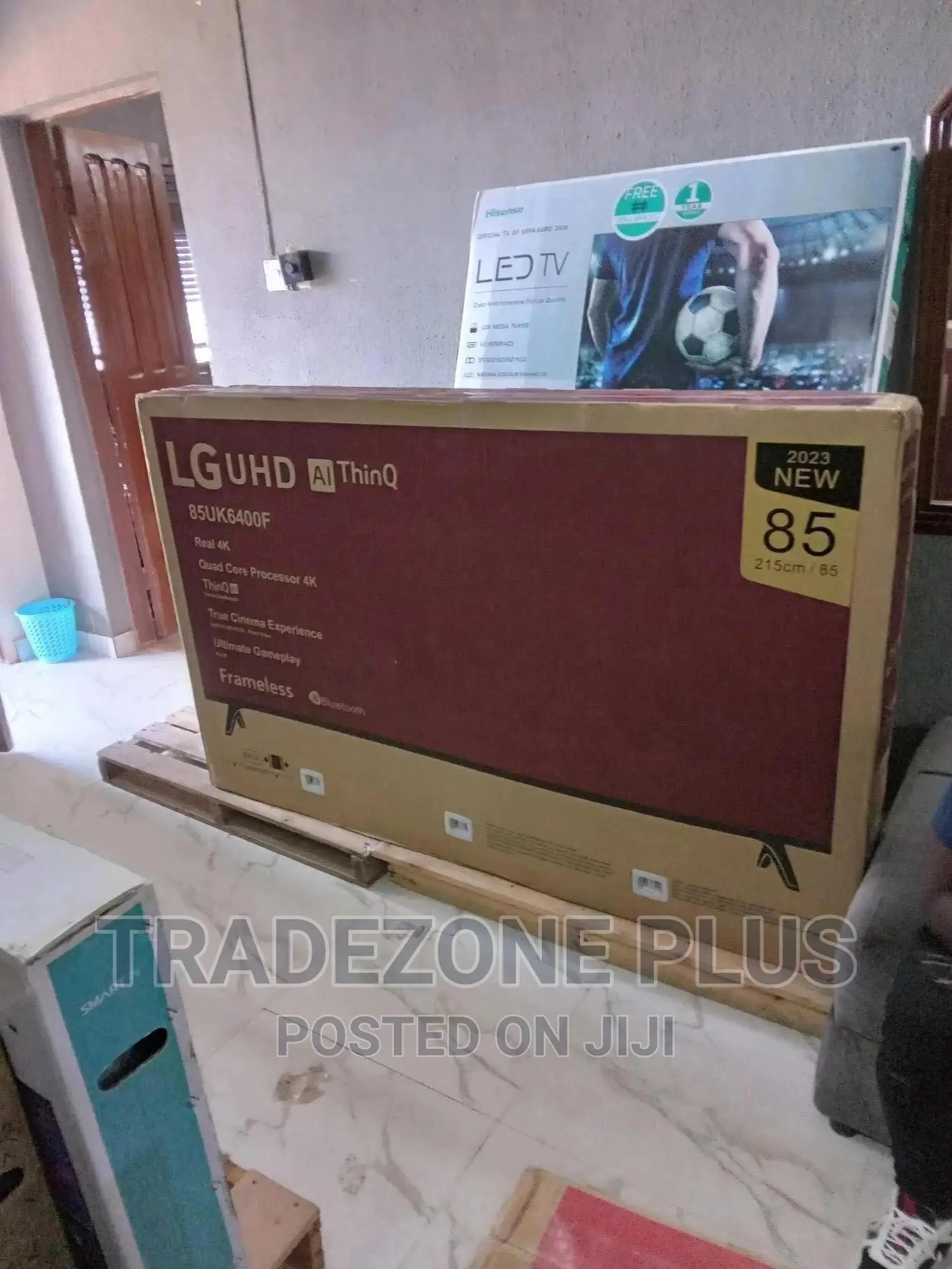 LG 85'' Smart/Uhd With Bluetooth Television-85uk6400f
