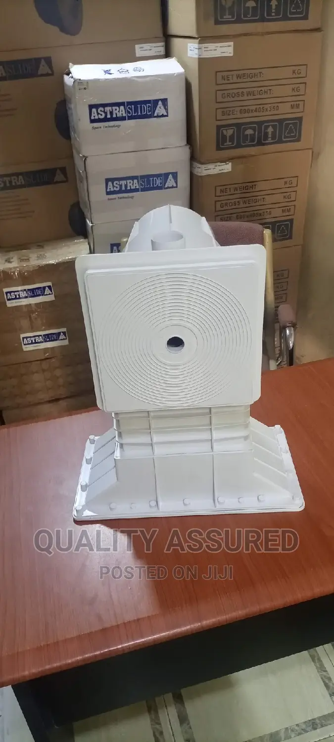 Small Pool Skimmer