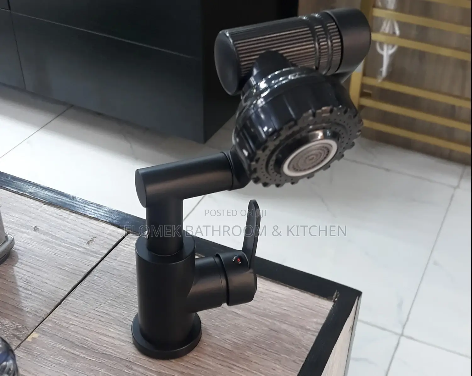 Rotating Basin Mixer