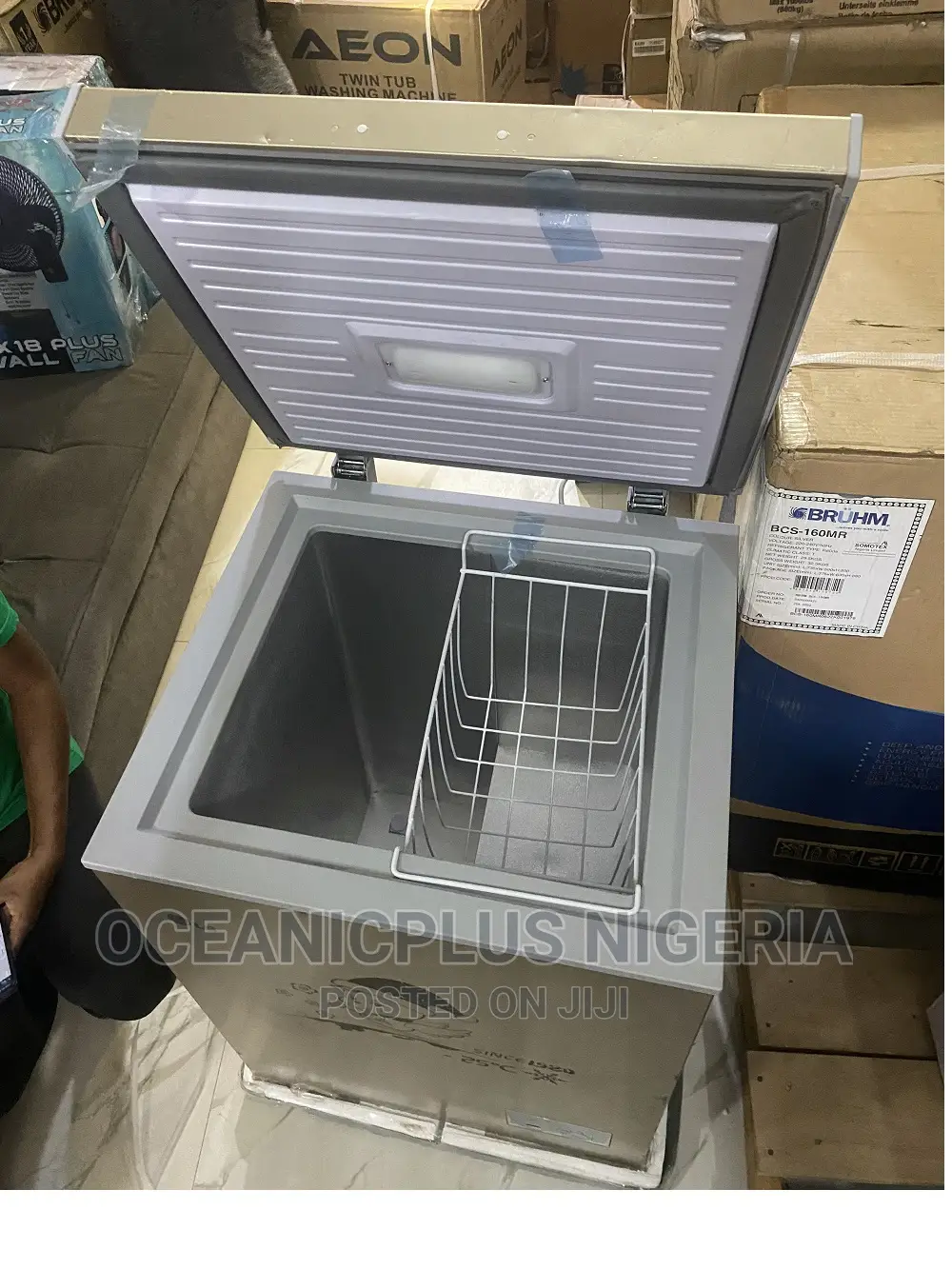 LG Gc-160 / 100 Litres Chest Freezer Eco Friendly