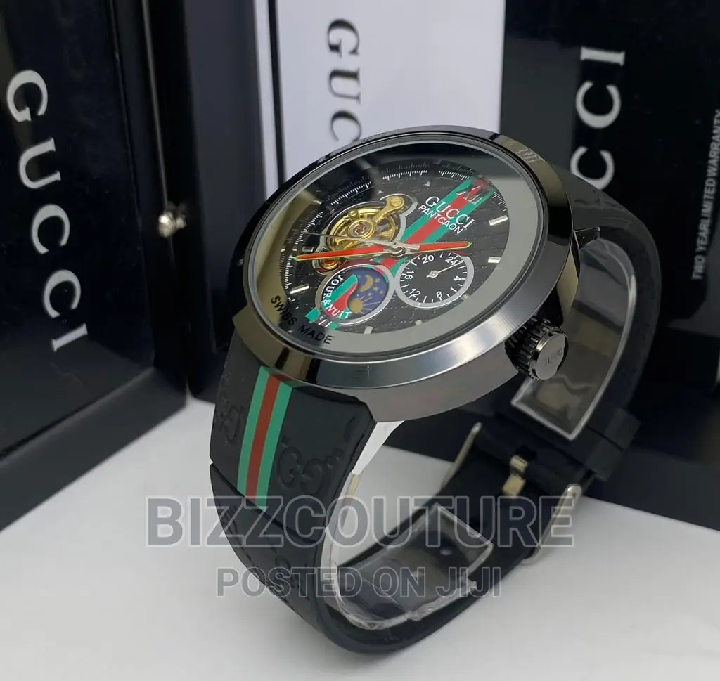 Original Gucci Rubber Strap Watch Available in Store