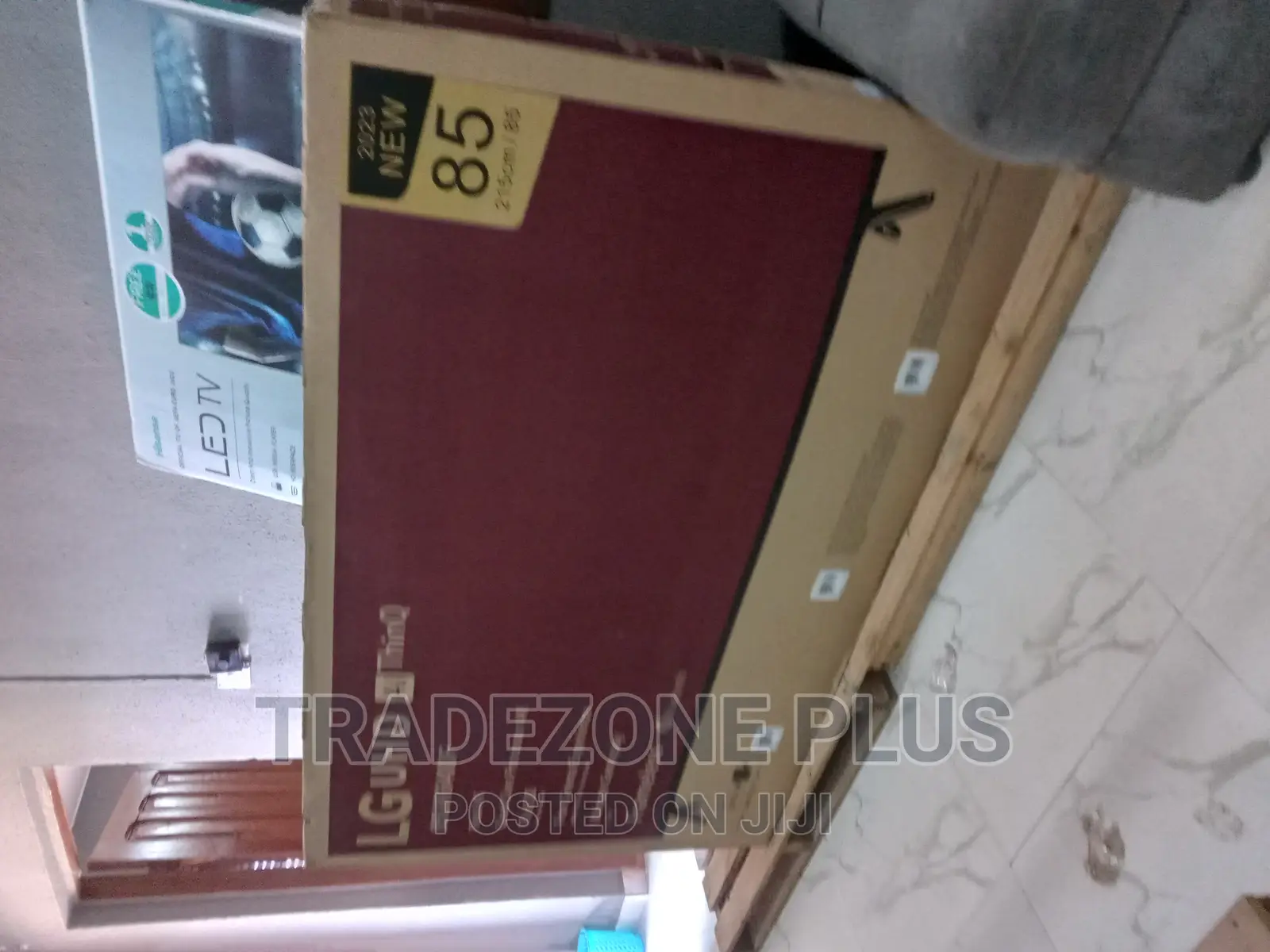 85 Inch LG Uhd Smart TV (85uk6400f) With Netflix
