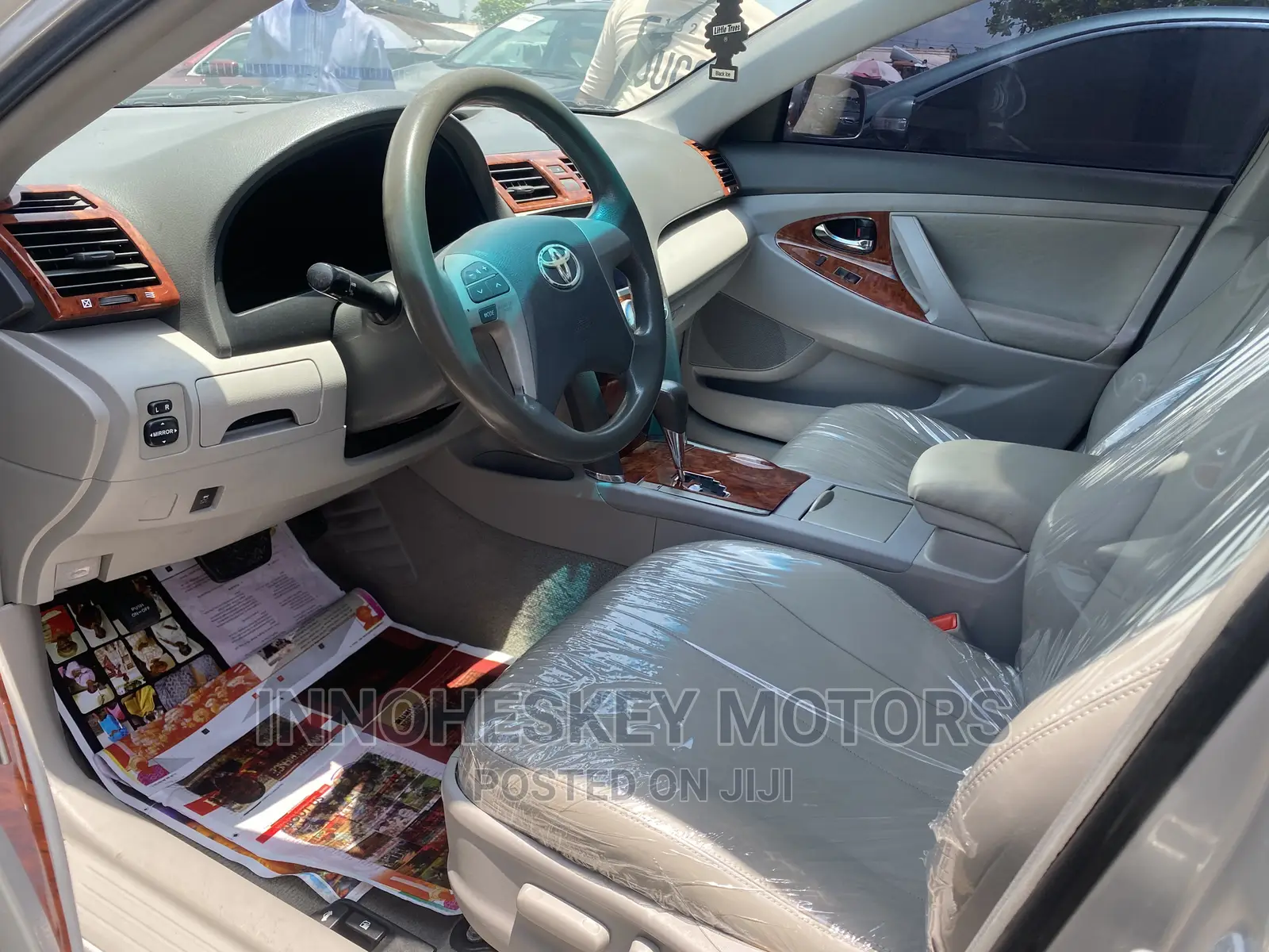Toyota Camry 2010 Silver