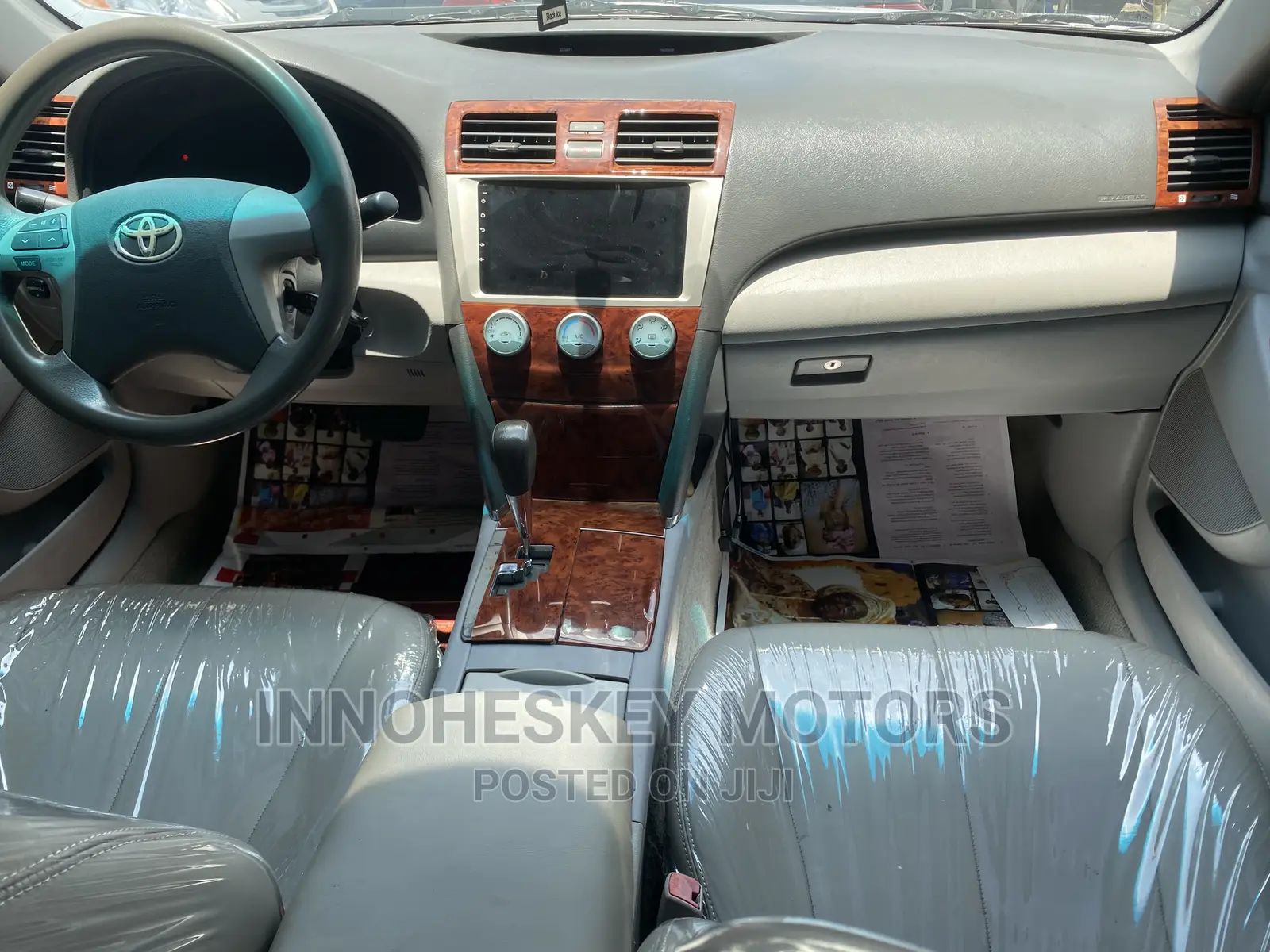 Toyota Camry 2010 Silver