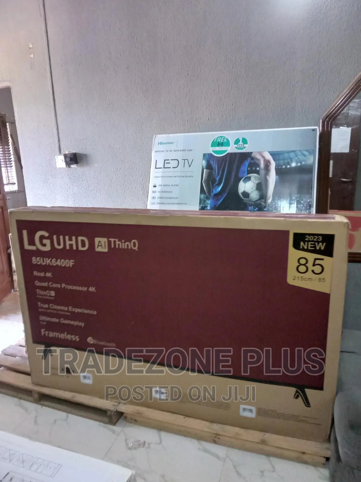 Brand New LG 85'' Uhd Smart Television-85uk6400f