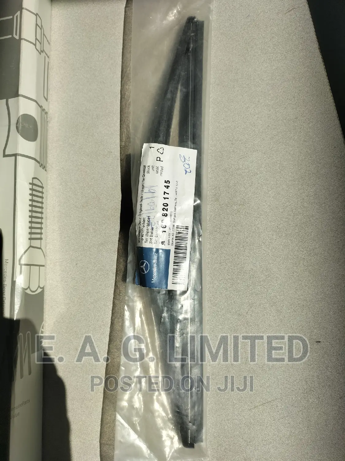 Back Glass Wiper Blade - Mercedes-Benz (1698201745) ML, GL
