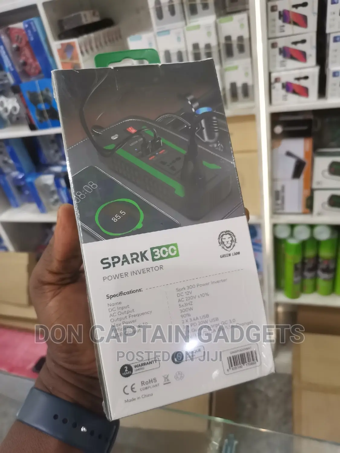 Car Power Inverter 300w Green Lion Spark 3
