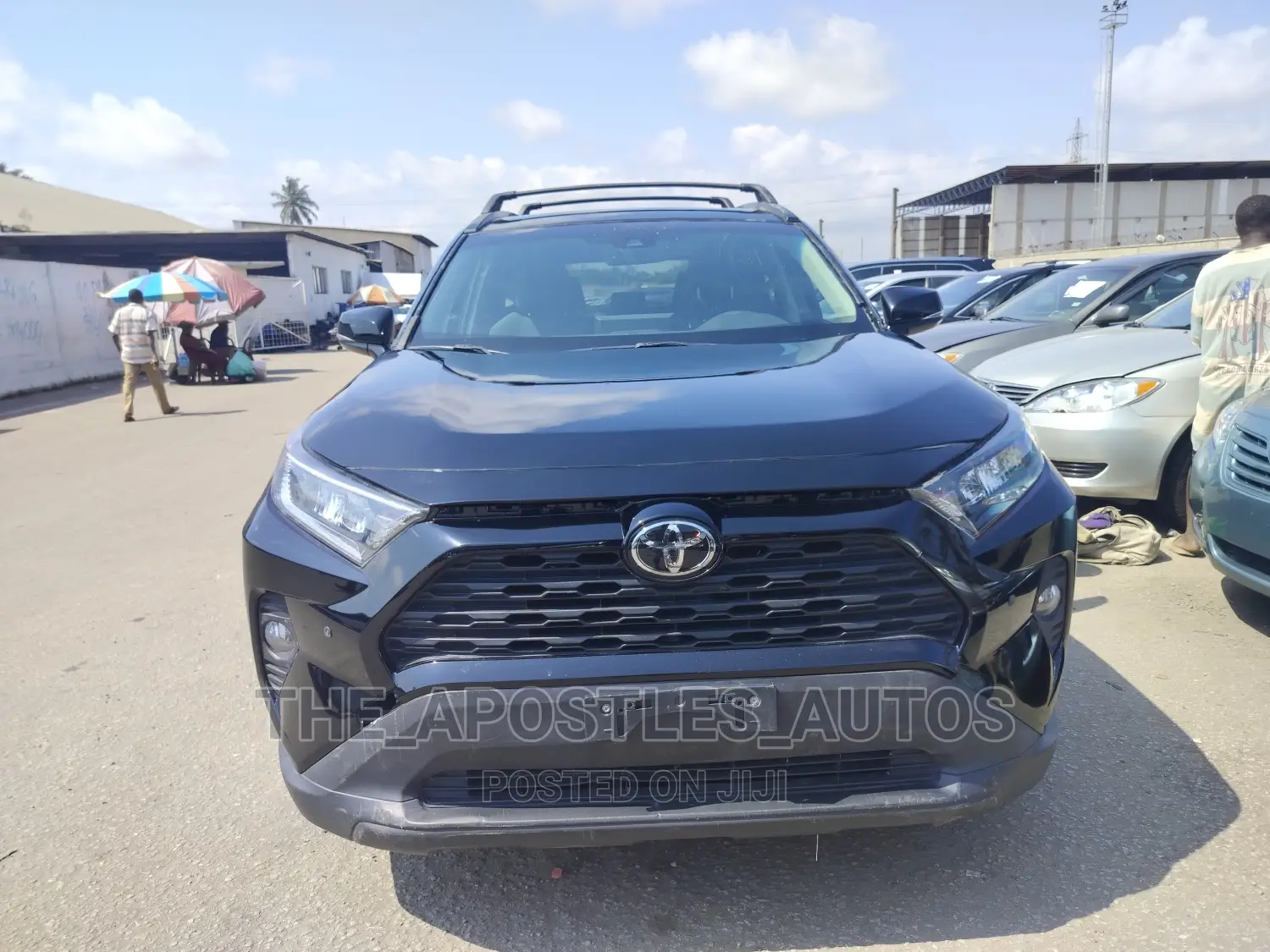Toyota RAV4 XLE AWD 2020 Black