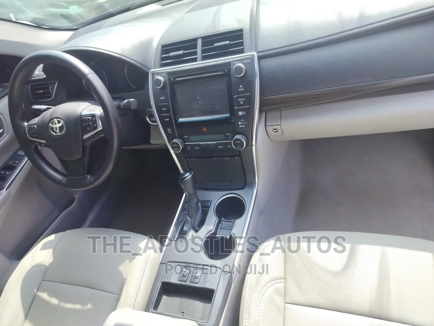 Toyota Camry 2016 Blue