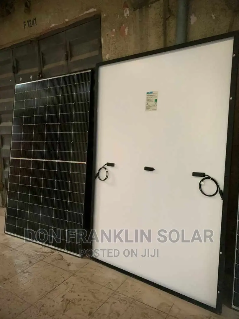 600watts Mono Canadian Crystalline Solar Panel.