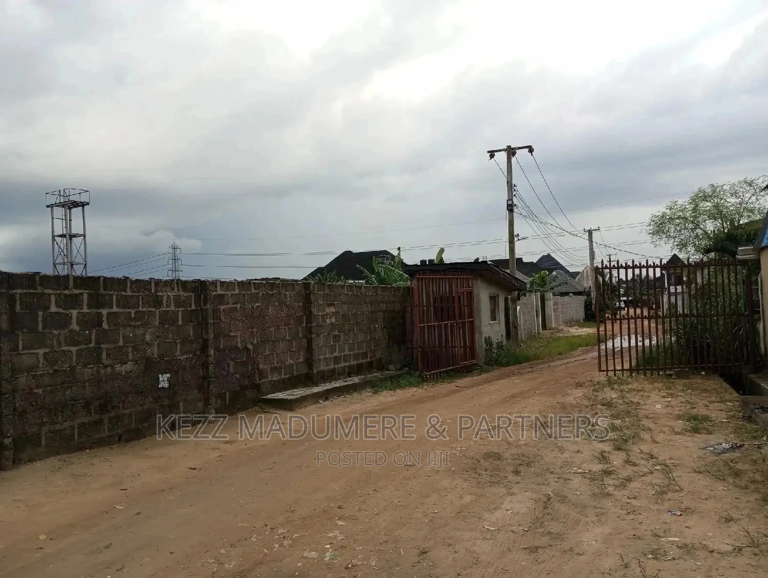For Sale : Fenced Land at Sars Road