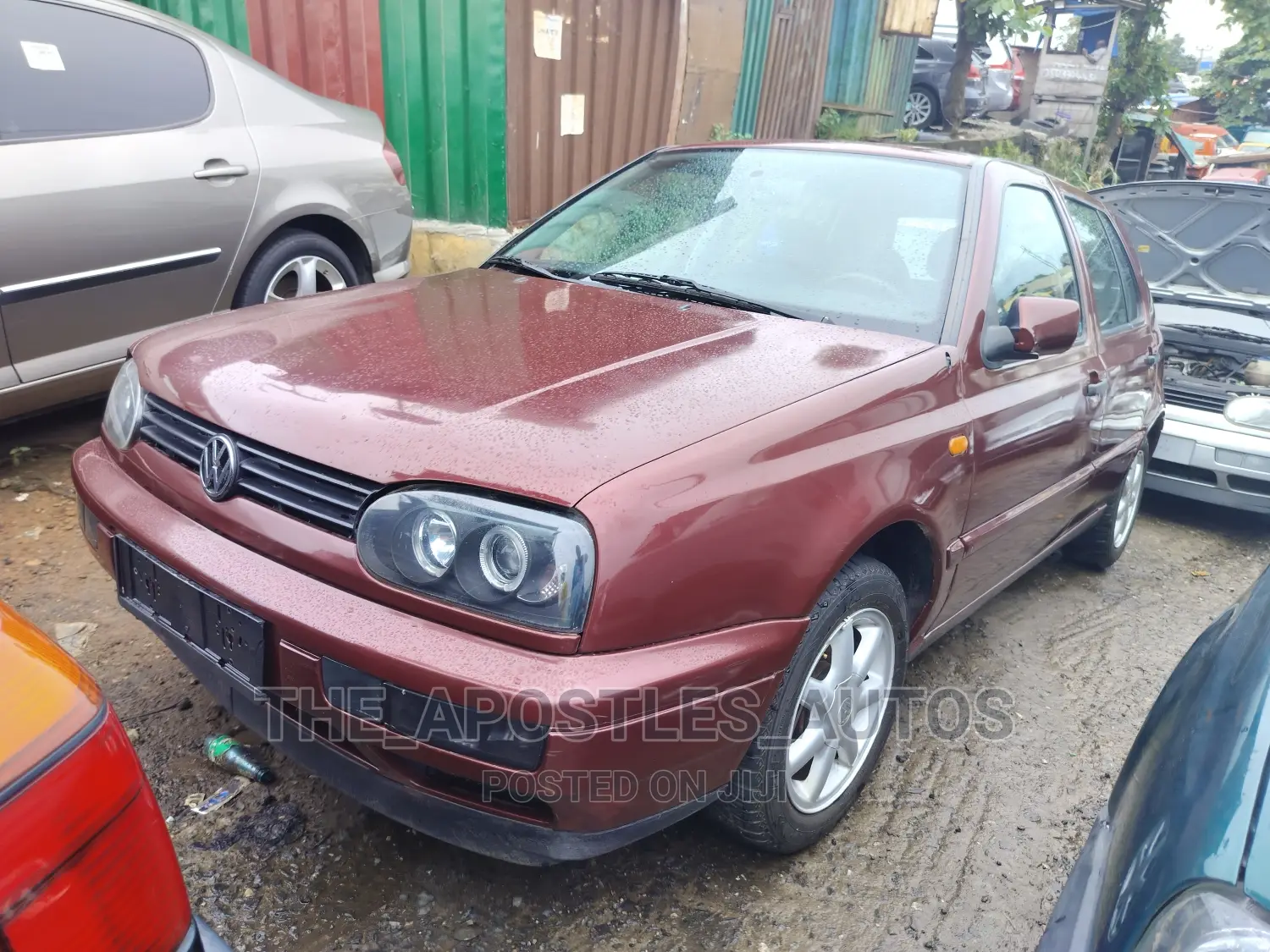 Volkswagen Golf 1.6 2000 Burgundy