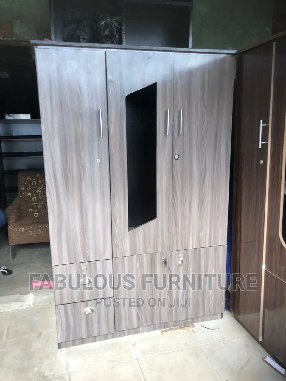 Quality Wardrobe With Mirror