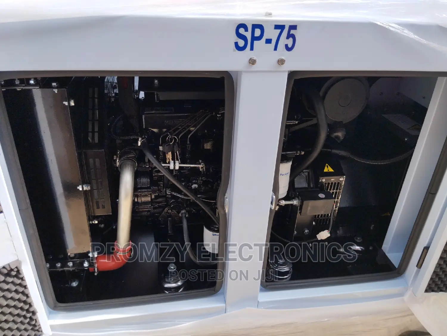 Perkins (Sp75kva) England Diesel Soundproof Generator