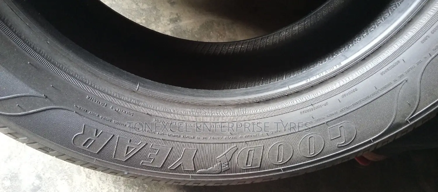 Brand New Goodyear Tyre 235/60/18 2years Warranty