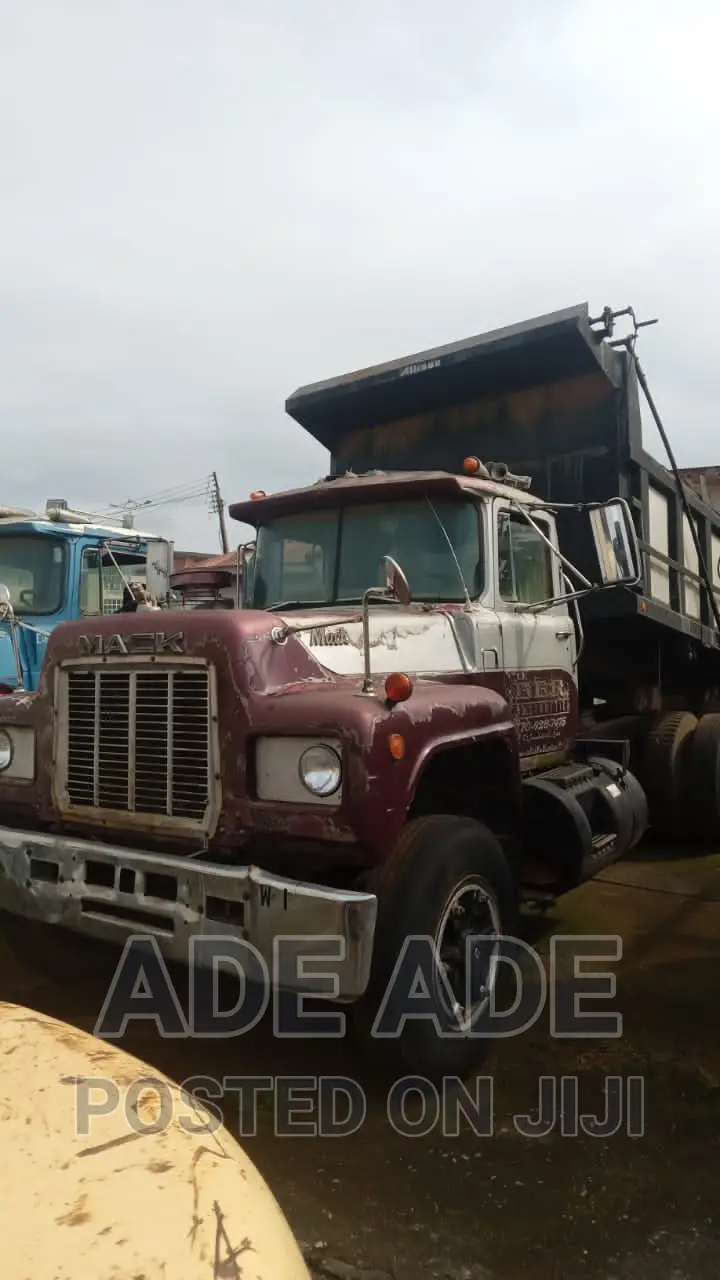 Mack Dump Truck