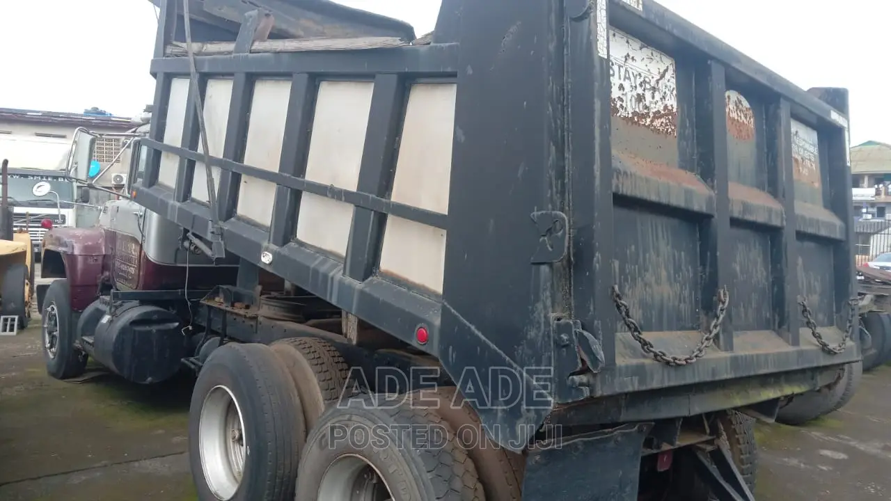 Mack Dump Truck