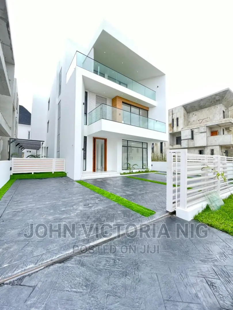 5bdrm Duplex in Chevron, Ajah for sale