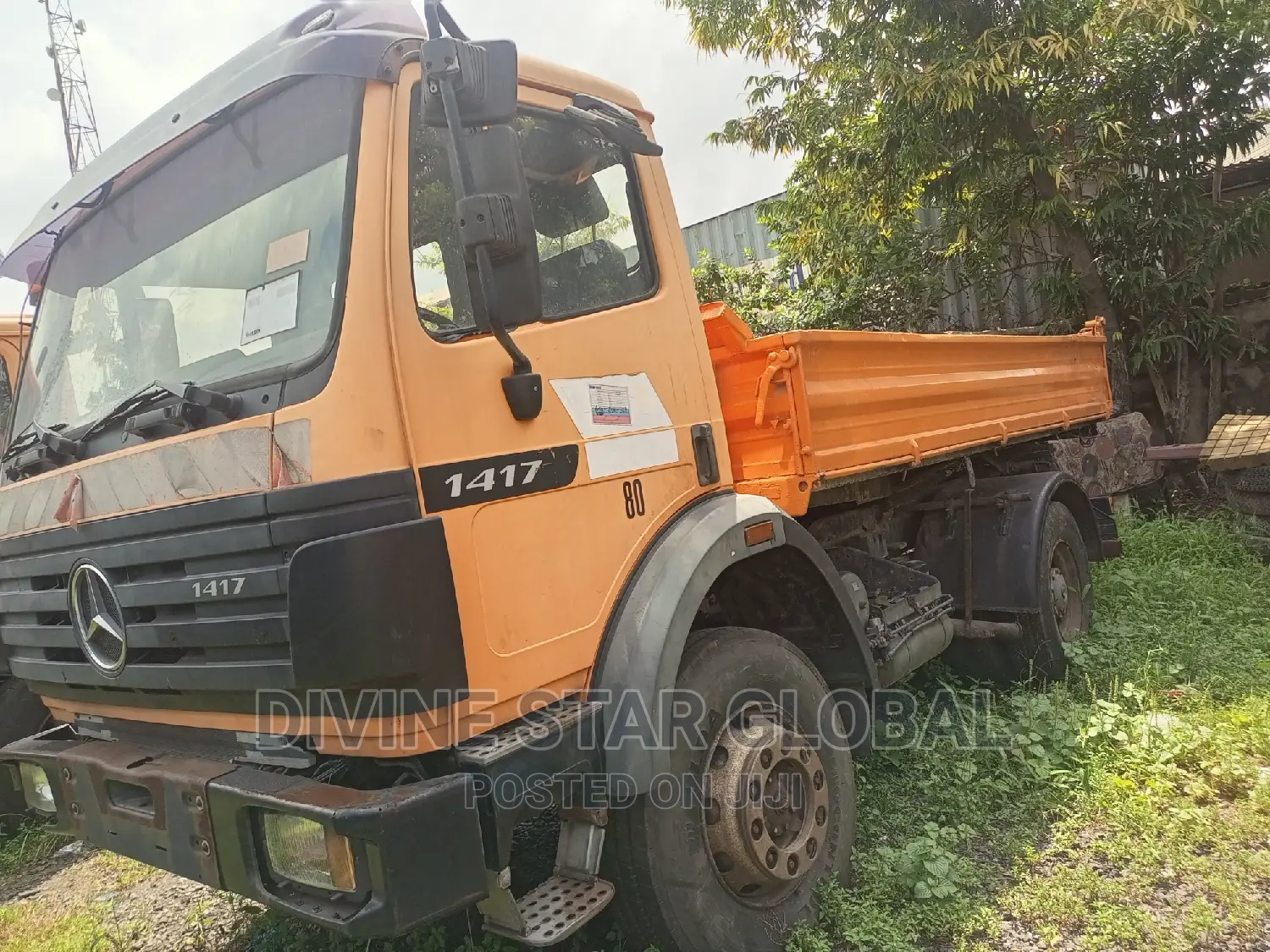 Man Tipper 1417