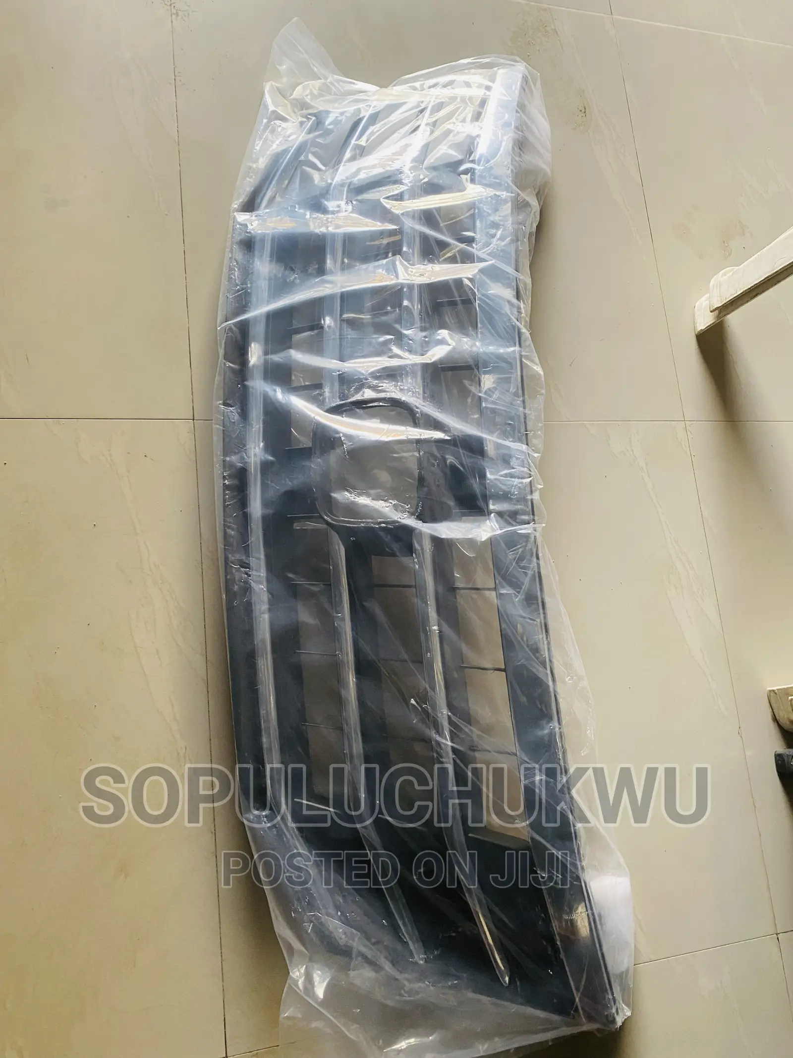 Front Grill Honda Croustour 2010