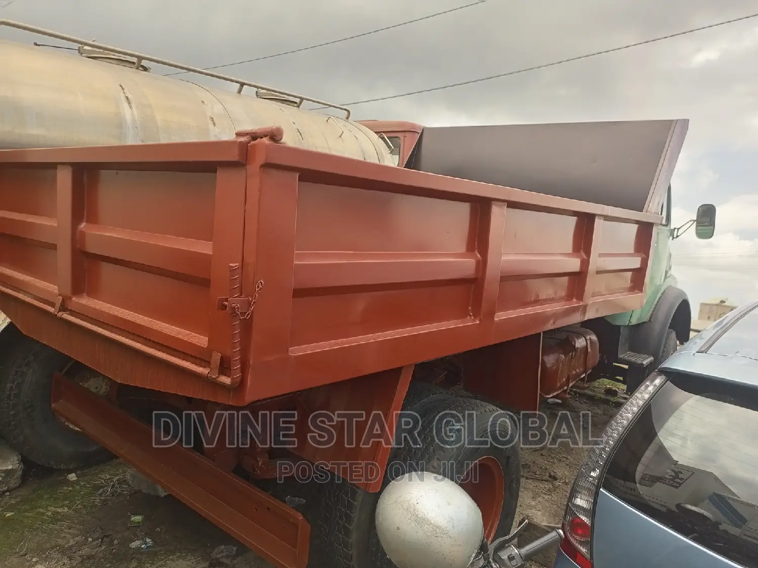 Tipper Truck Mercedes Benz Mercedes