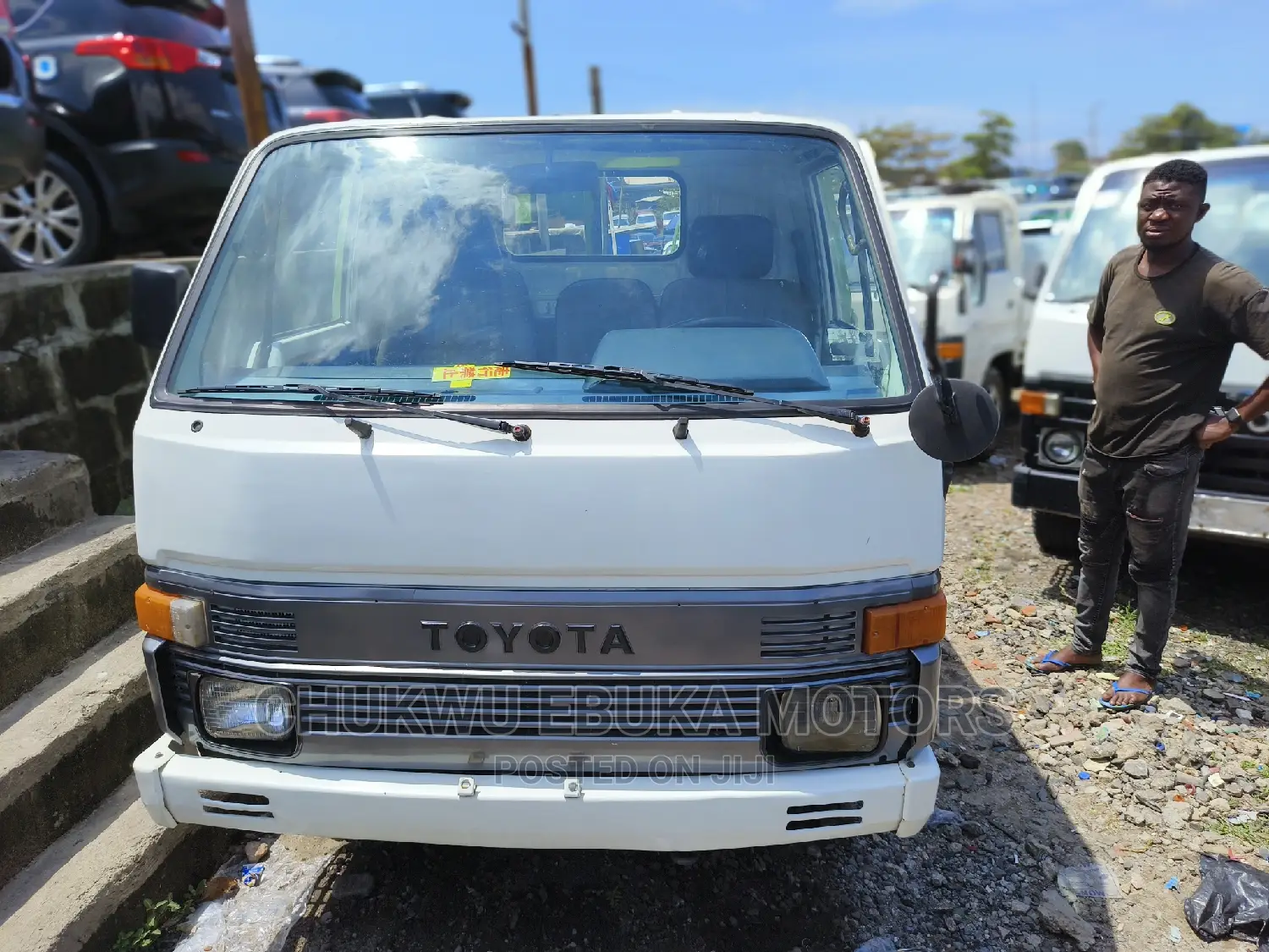 Toyota Dyna 100