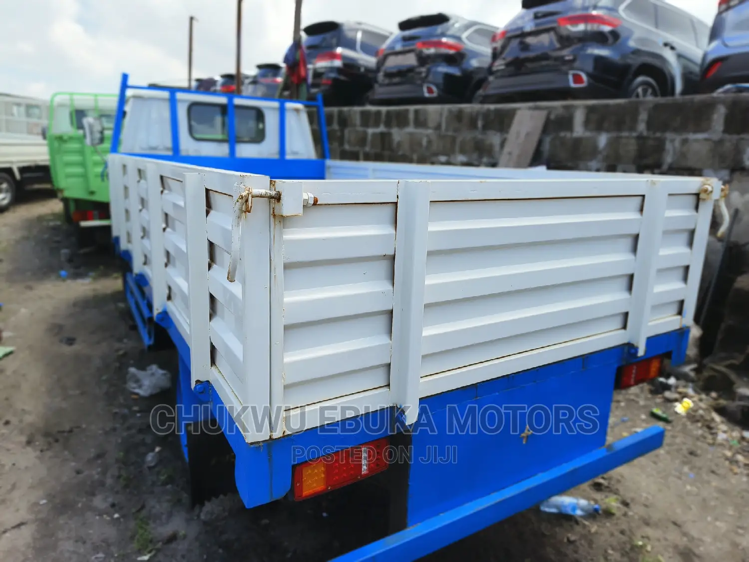 Toyota Dyna With Blue Bucket