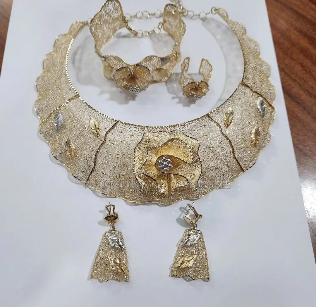 Pure Gold 750 Italy 18karat Earrings And Necklace Full Sets