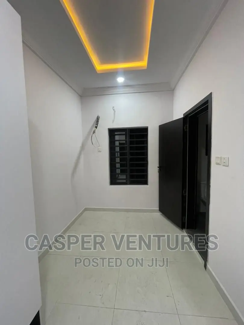 1bdrm Shared Apartment in Ologolo for rent