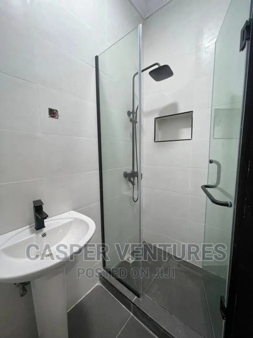 1bdrm Shared Apartment in Ologolo for rent
