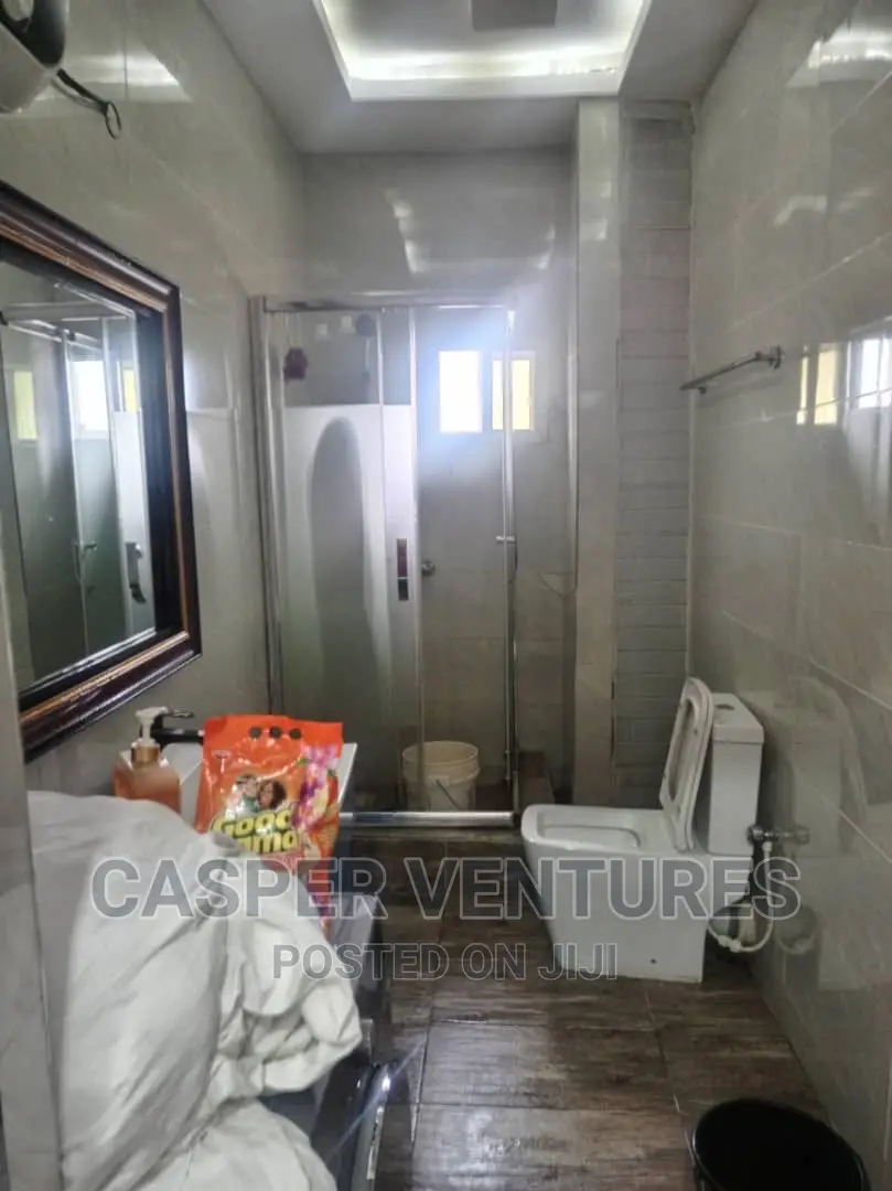 2bdrm Apartment in Chevron for rent