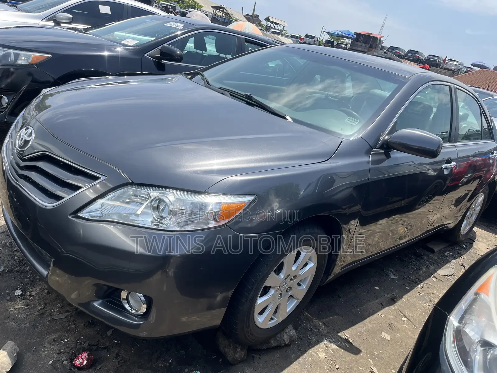 Toyota Camry 2011 Gray