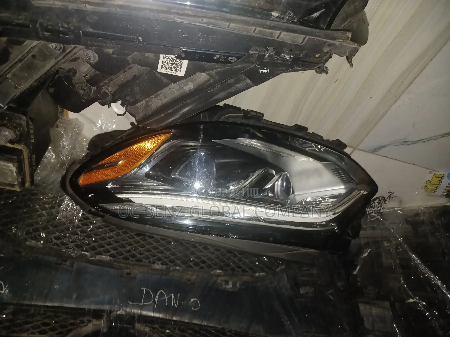 Headlamp Gle350 2018 LED America Original