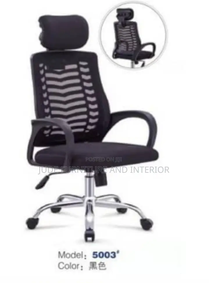 Victory Headrest Swivel Chair