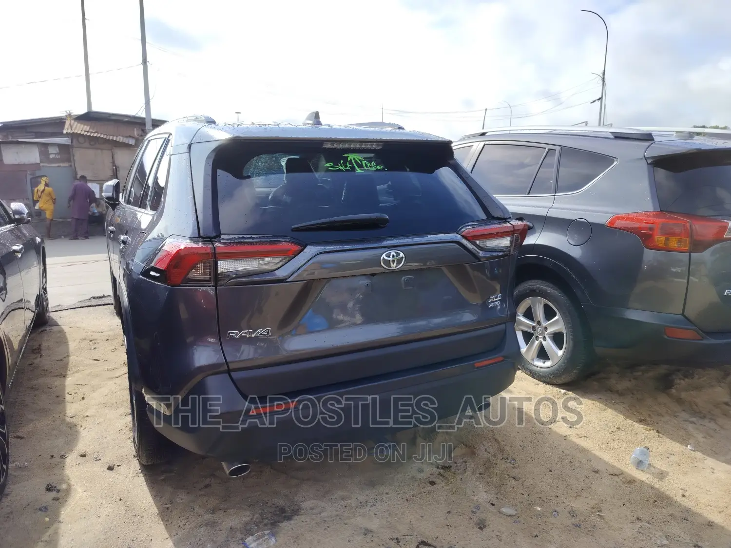 Toyota RAV4 XLE AWD 2020 Black