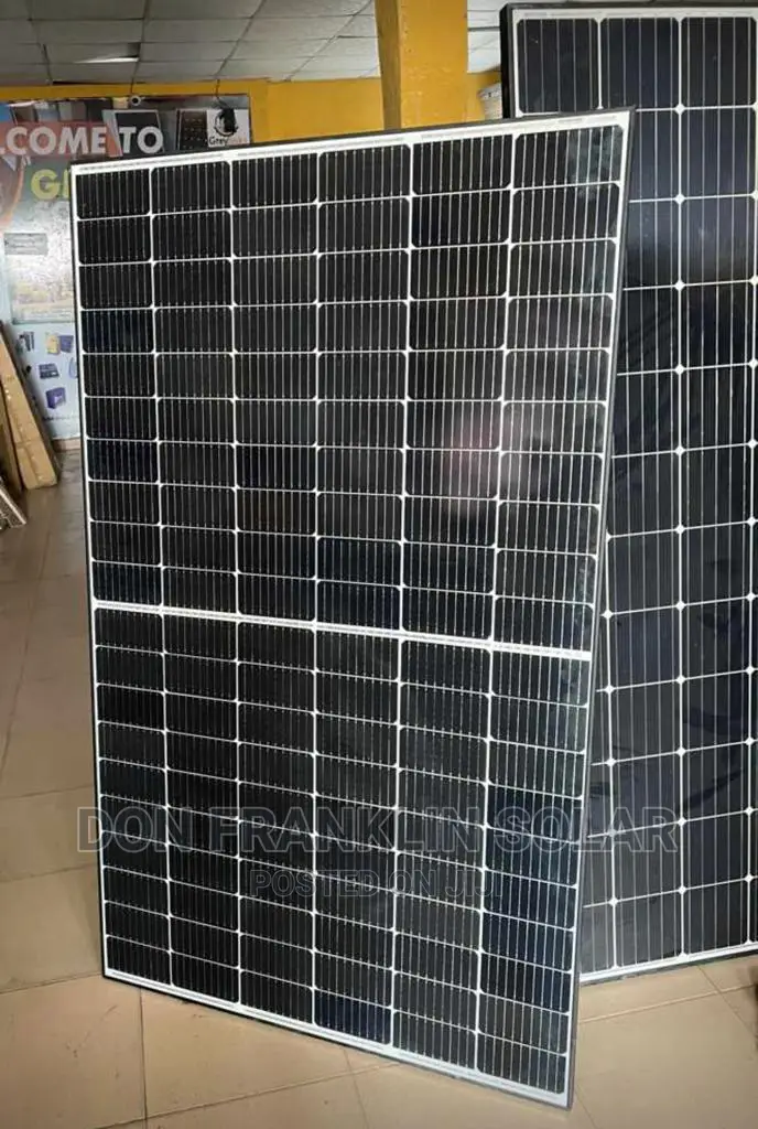 400watts Mono Crystalline Canadian Solar Panel 24volts