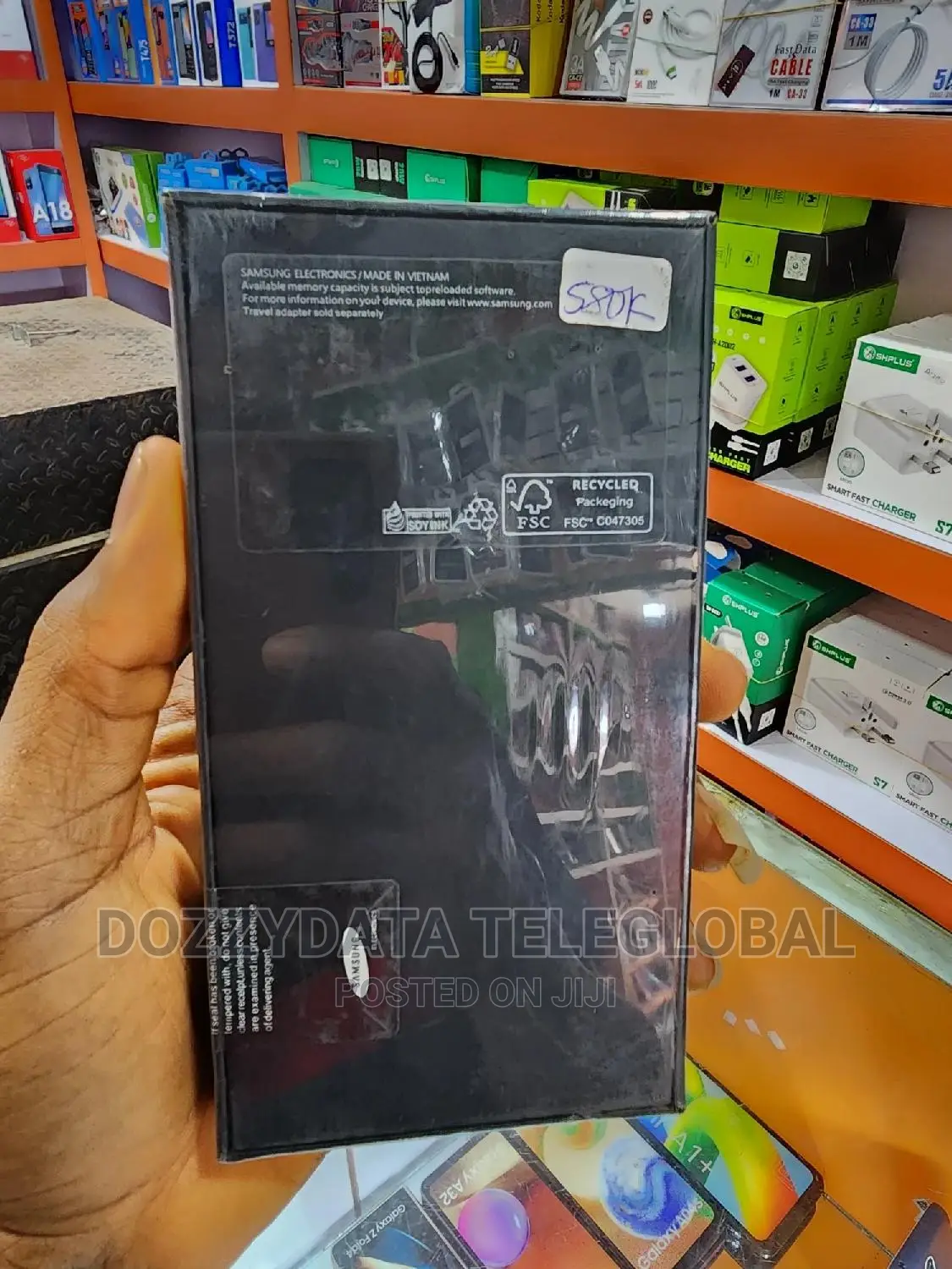 New Samsung Galaxy S22 5G 128 GB