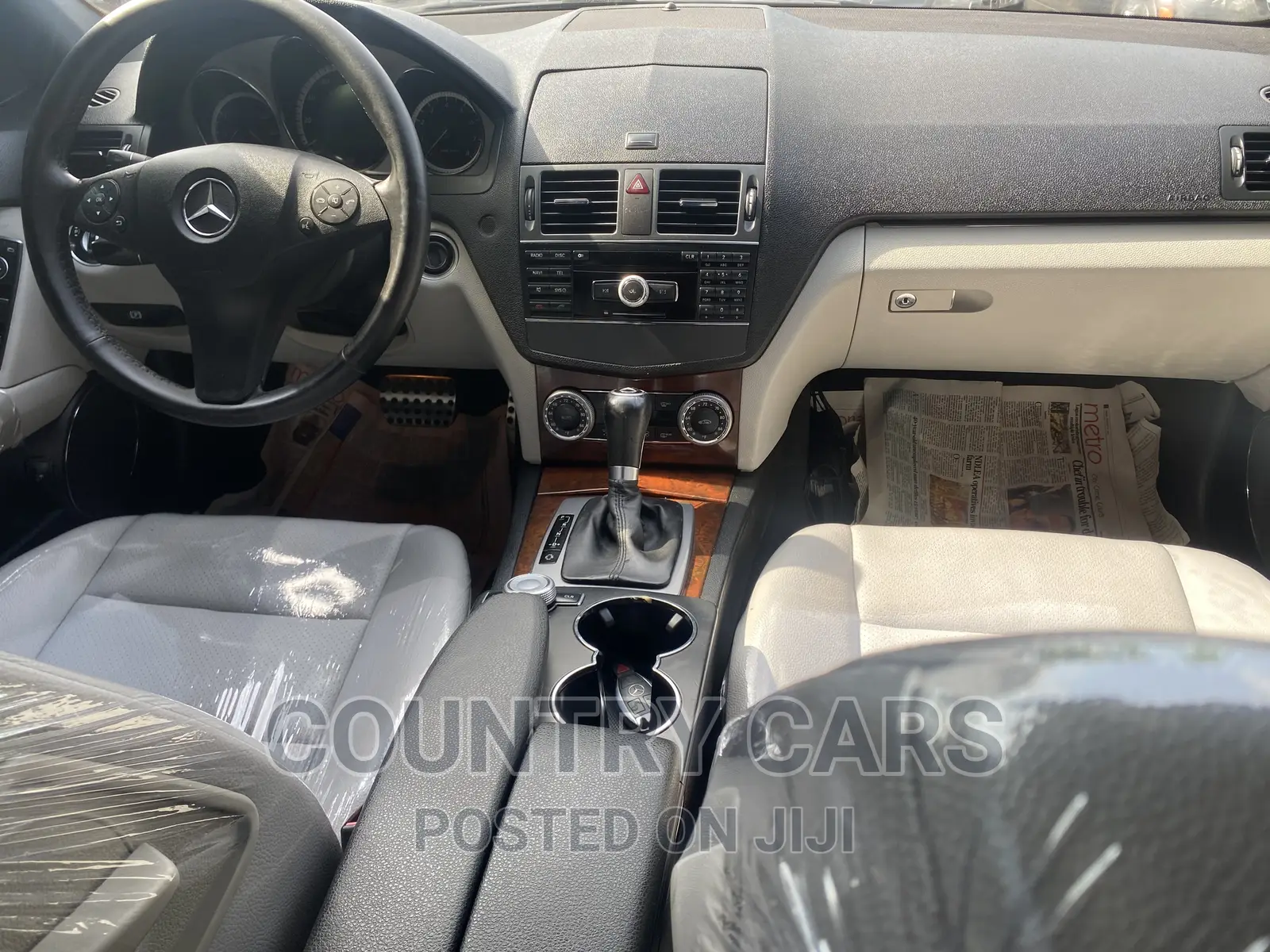 Mercedes-Benz C300 2010 Gray