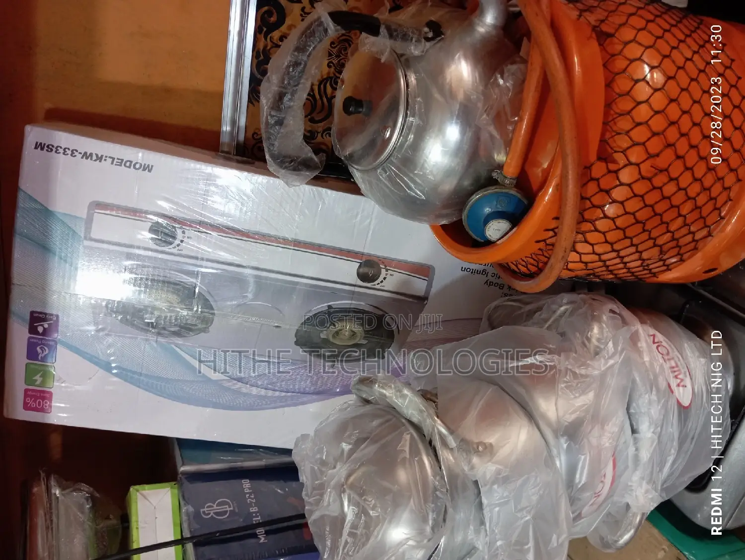 Gas Cooker+Aluminium Pots+ Kettle