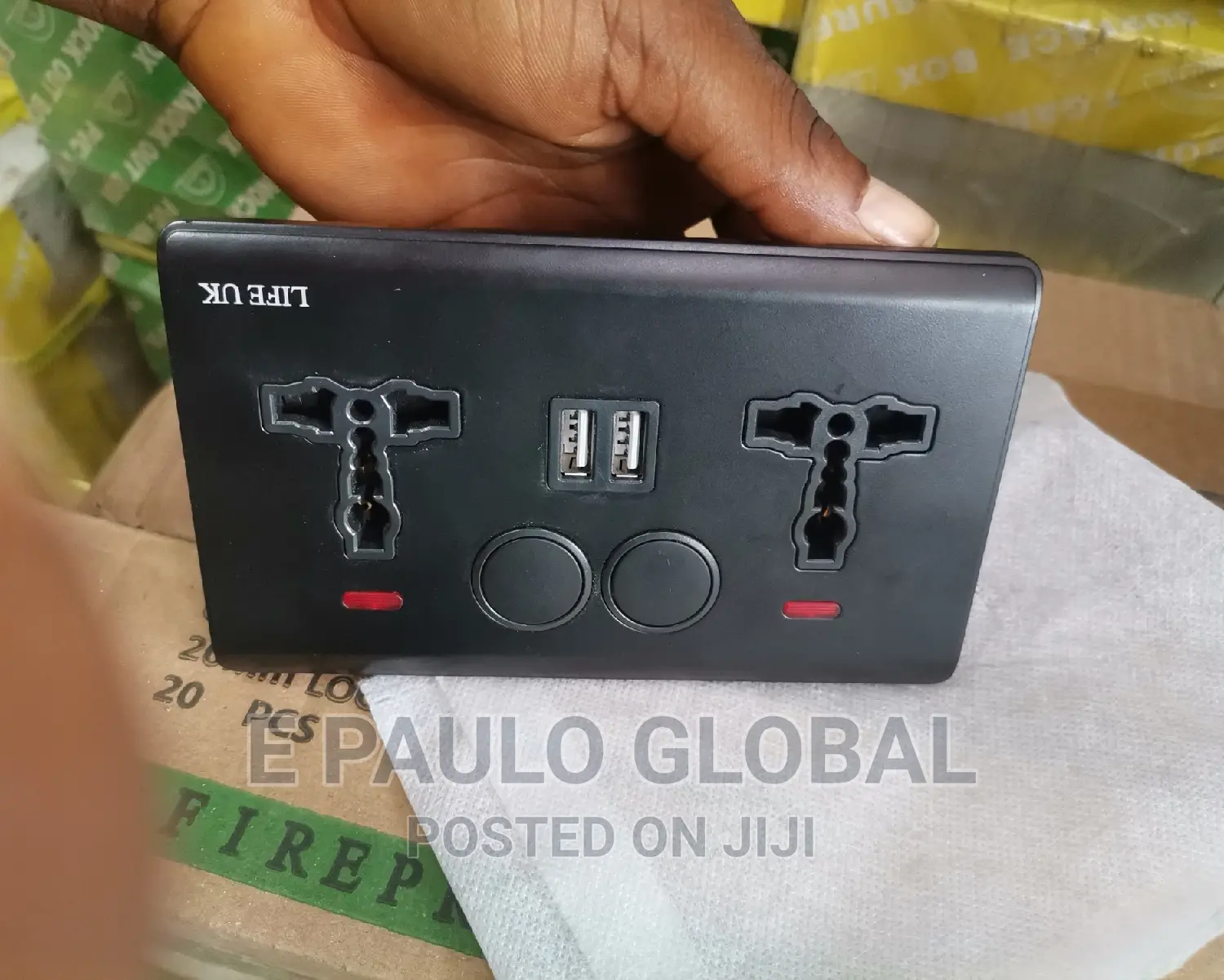 13amps Double Socket With Usb Pot