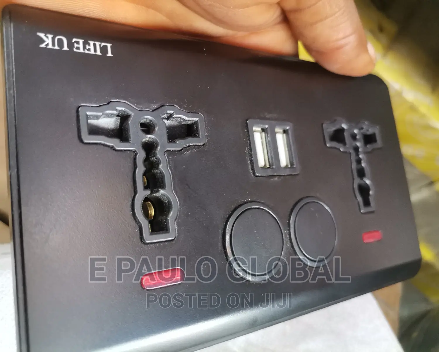 13amps Double Socket With Usb Pot