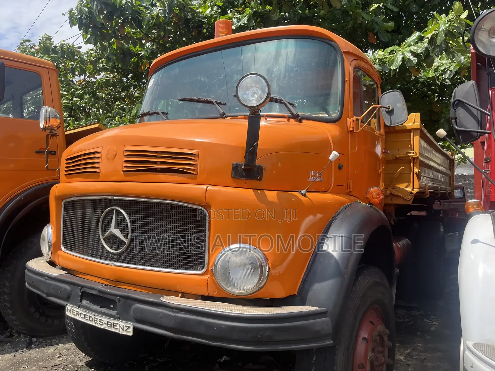 Mercedes-Benz 1513 Tipper 10bolt