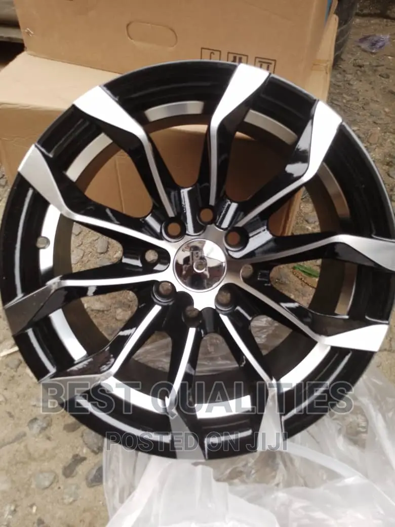 15 Rim Alloy Wheel {Small Hub}