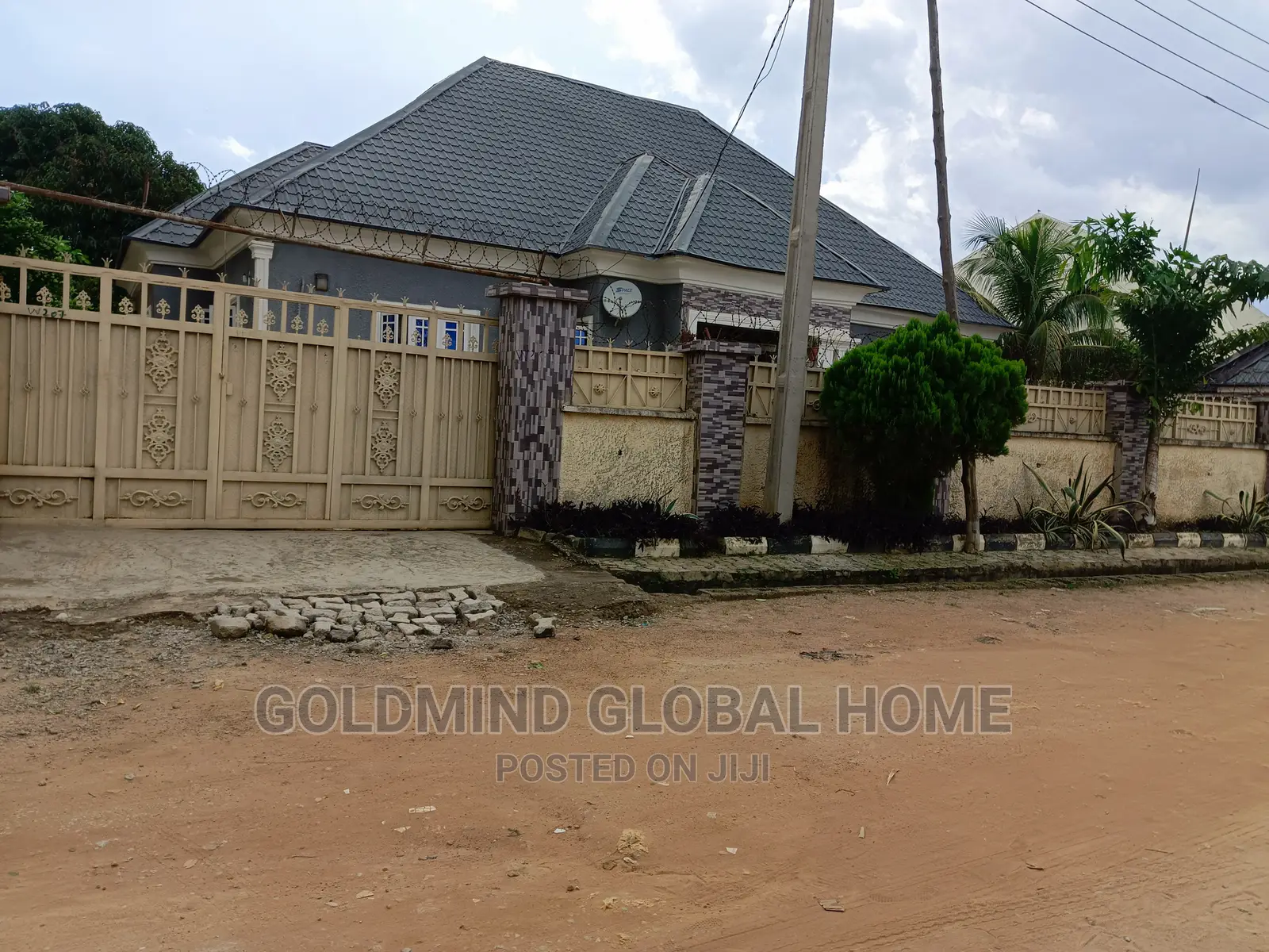 Furnished 3bdrm Bungalow in New Site Estate, FHA for sale