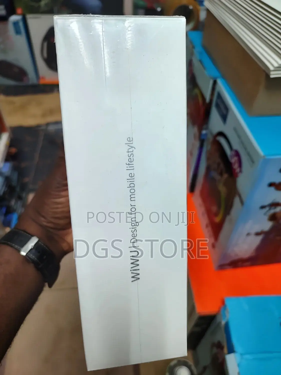 Wiwu 360 Degrees Rotating Face Tracking Gesture Selfiegimbal